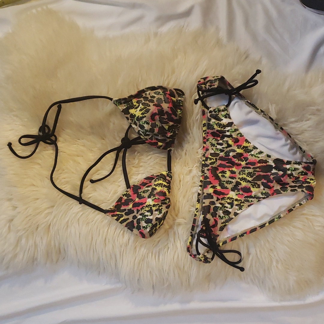 Time And Tru Colorful Patterned Bikini Size Medium